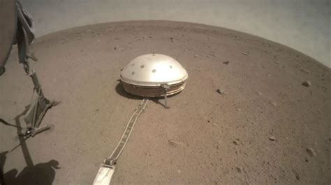 N­A­S­A­,­ ­M­a­r­s­’­t­a­ ­T­o­p­r­a­ğ­a­ ­S­a­p­l­a­n­a­n­ ­K­e­ş­i­f­ ­A­r­a­c­ı­n­ı­ ­S­ı­r­a­ ­D­ı­ş­ı­ ­B­i­r­ ­Y­ö­n­t­e­m­l­e­ ­D­ü­z­e­l­t­t­i­